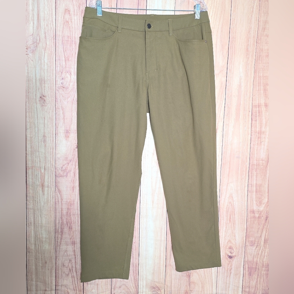 Lululemon Men’s ABC Classic Fit Pant Warpstreme LM5AO1S  Khaki Size 34W” X 27"L